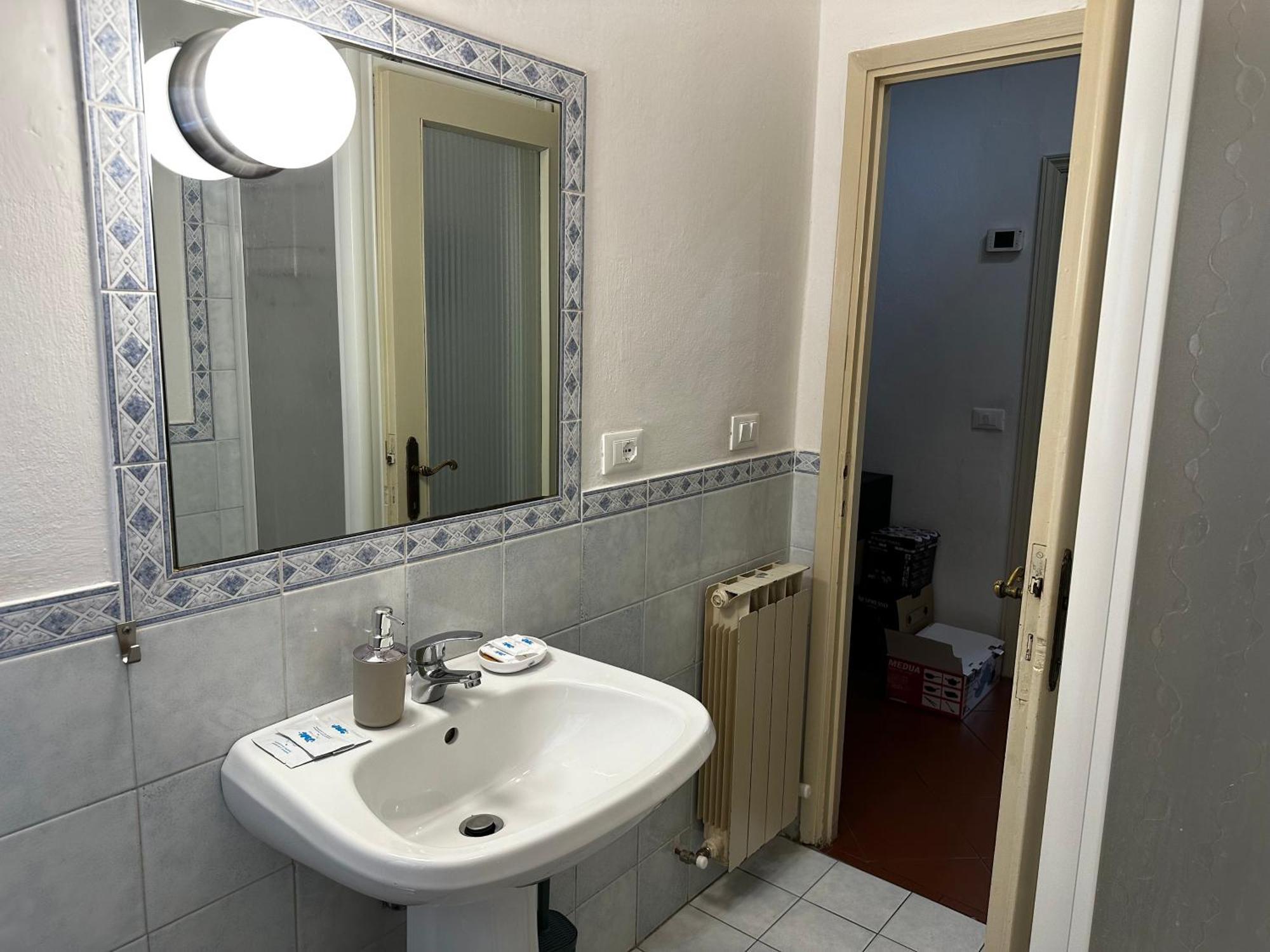 Guicciardini - Boutique In The Heart Of Apartment Florenz